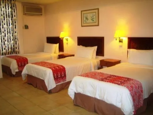 Seapark Condotel Hotel Kota Kinabalu 2*,